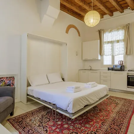 Yourbanflat Art Loft شقة